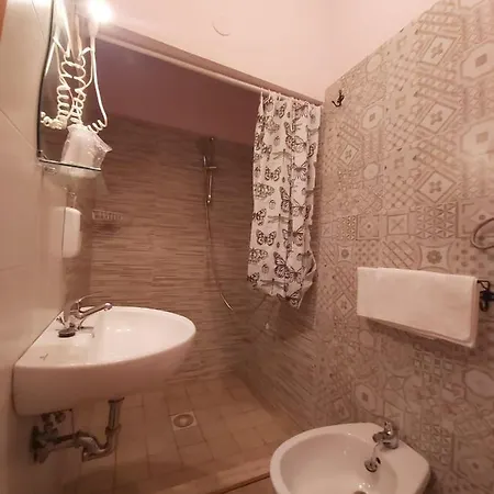 La Casetta Bed & Breakfast *
